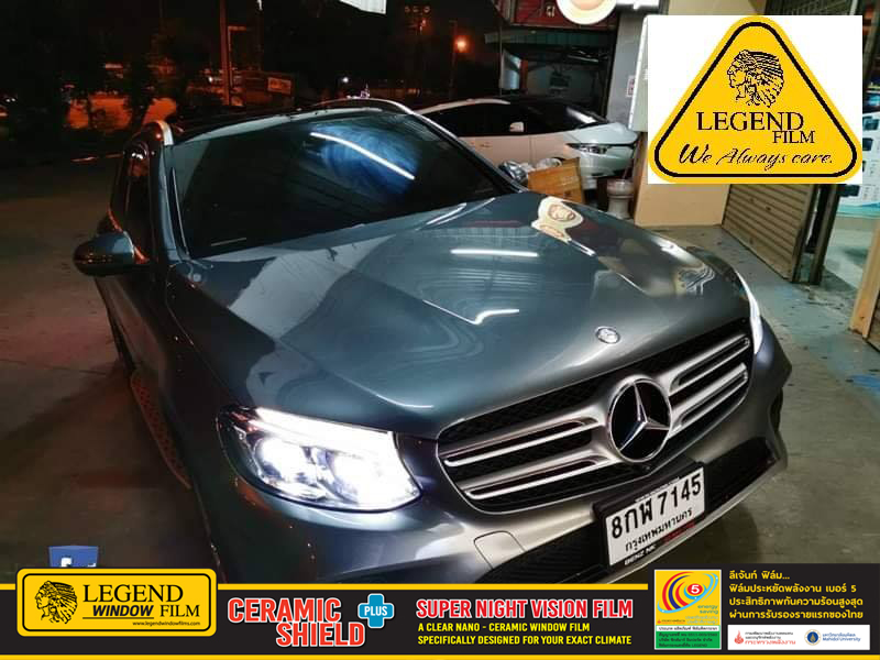 Mercedes Benz GLC AMG  คันนี้มาติดตั้ง ฟิล์ม Legend Window Film รุ่น Ceramic Shield Plus ที่เป็นรุ่นท๊อปสุดของแบรนด์นี้ครับ